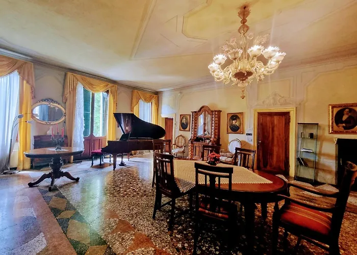 Nani Mocenigo, Golin Villa